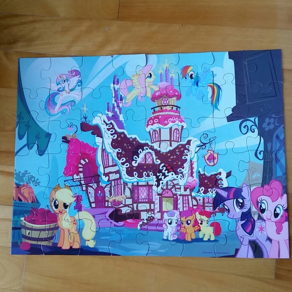 SEVEN Sets of Puzzles. Age 3 and plus. - Picture 7 of 9